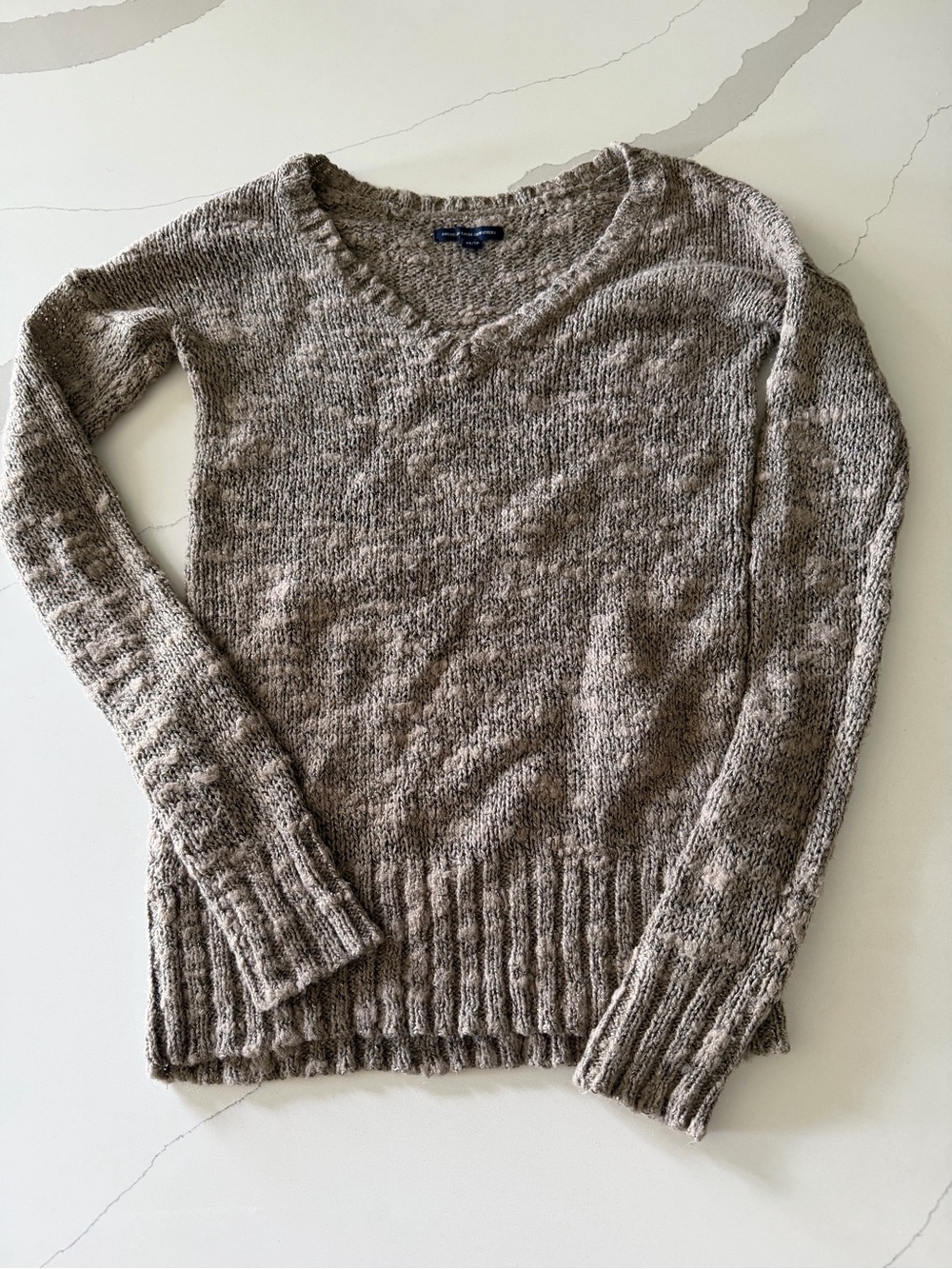 American Eagle Textured Knit V-Neck Sweater Gray Taupe Women’s XS